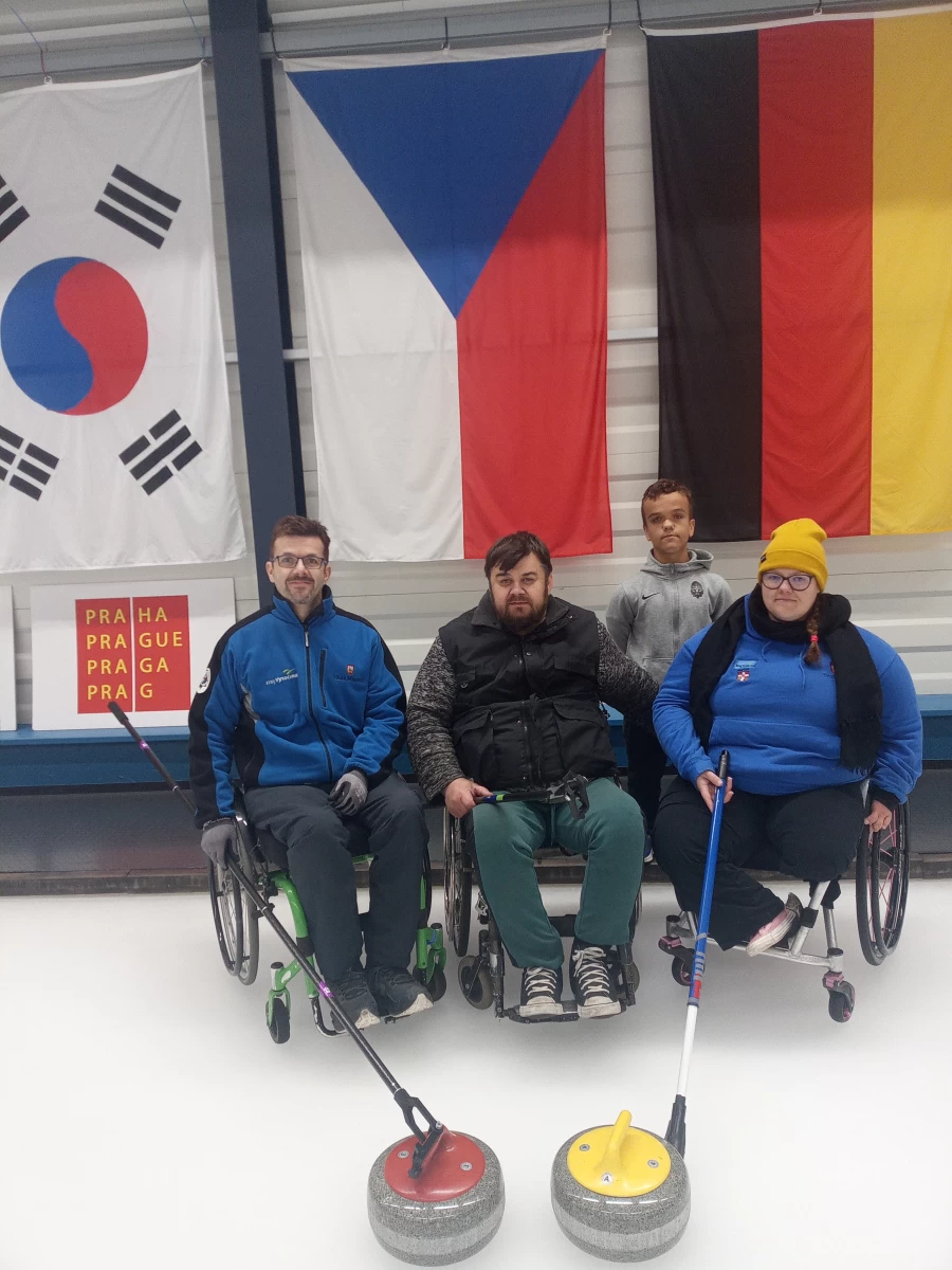Curling vozíčkářů
