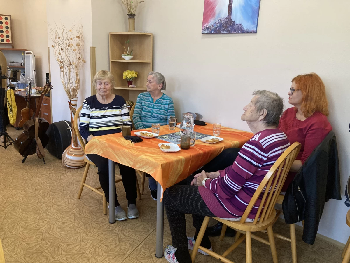Skupina Weget zpříjemnila Den otevřených dveří v Domově s pečovatelskou službou