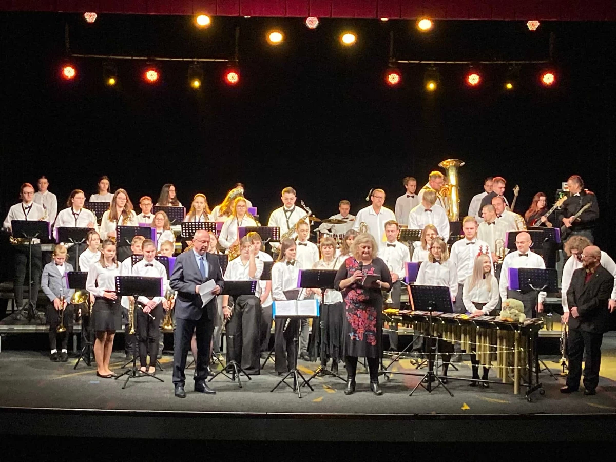Benefiční koncert pro život a naději pomáhal