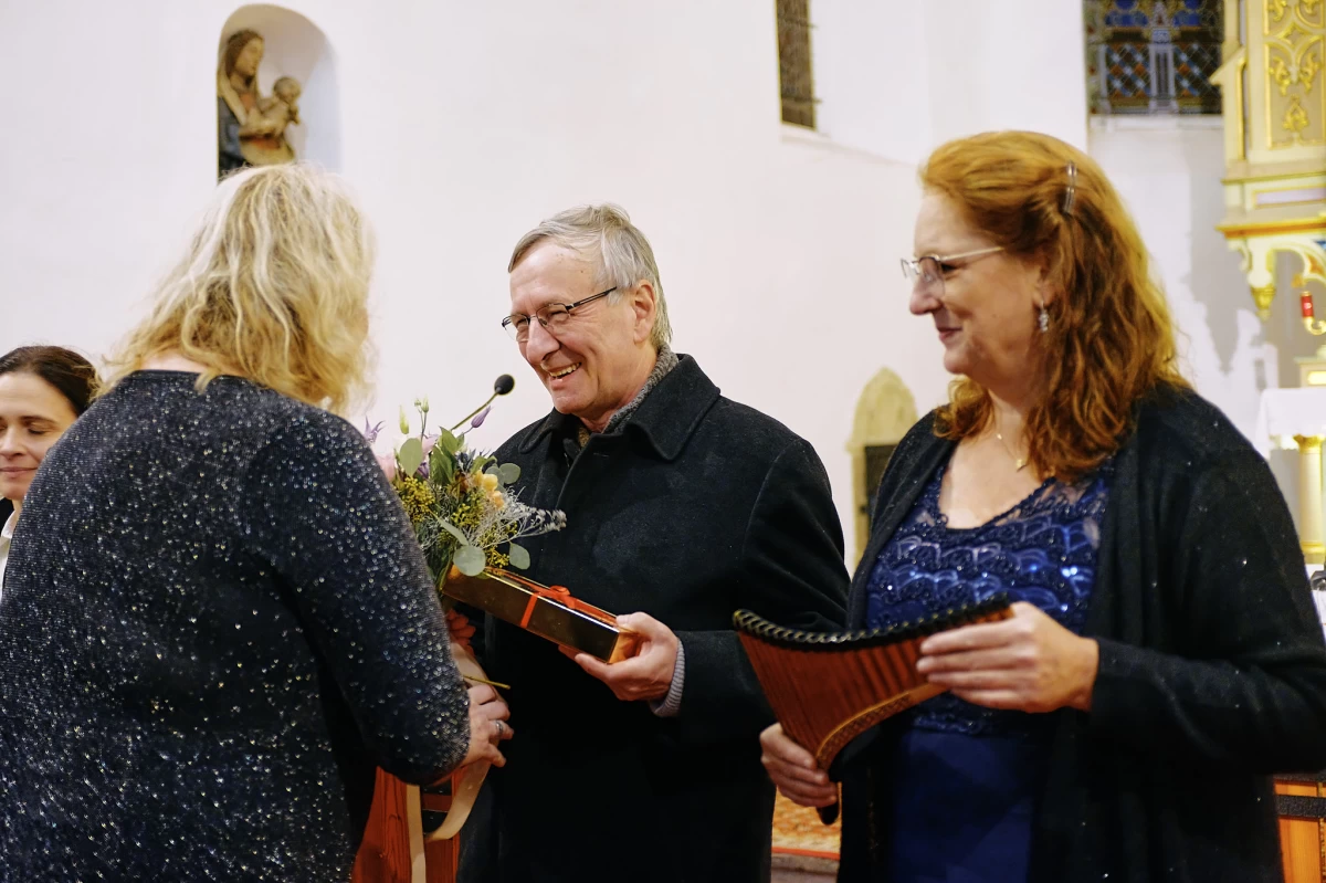 Nedělní adventní koncert vynesl přes 20.000,--Kč