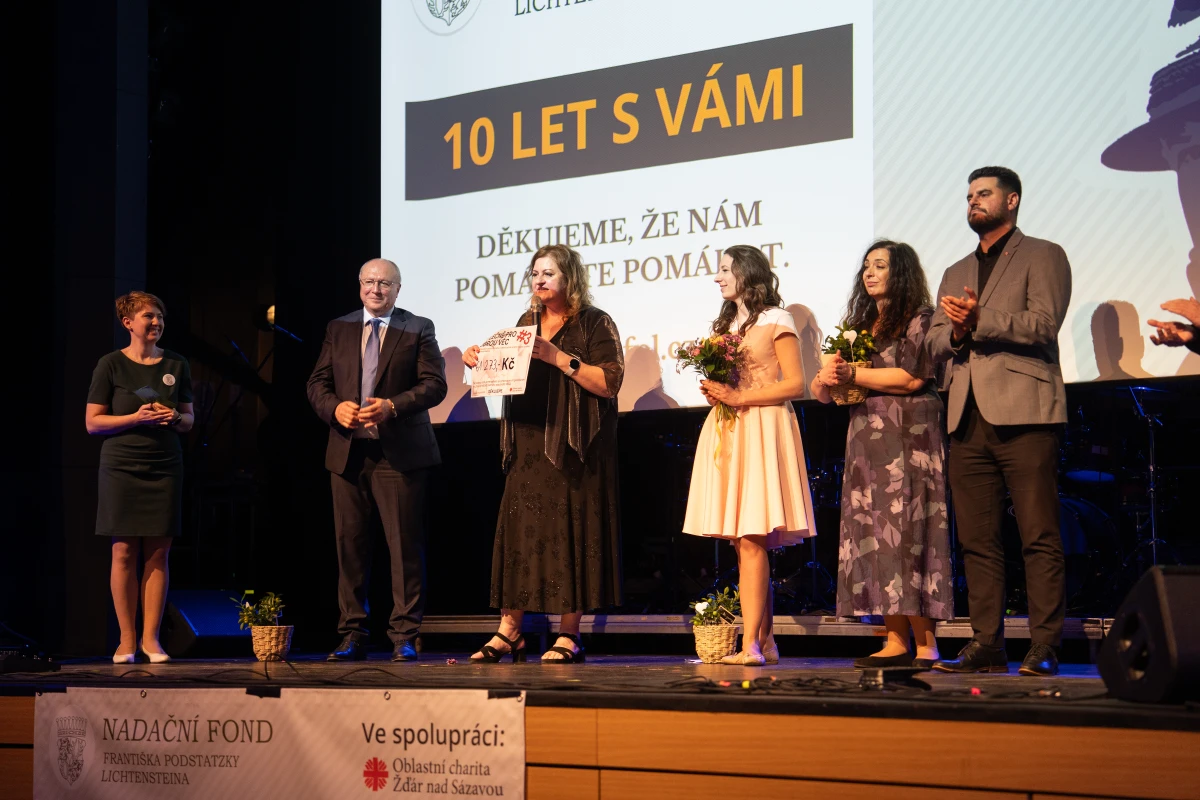 Charitativní koncert přispěl 61 273 Kč na chod denního stacionáře NESA